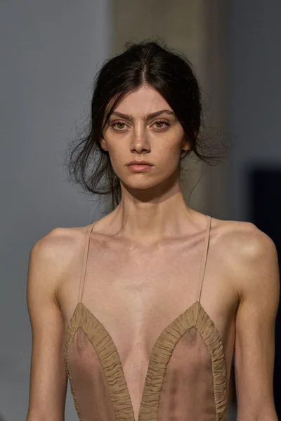Look 175